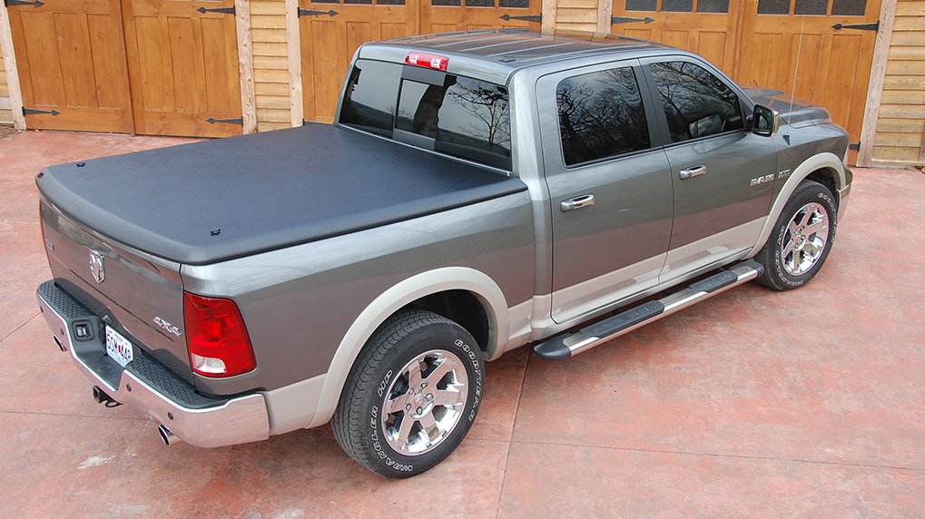 UnderCover Classic one-piece lightweight ABS tonneau cover