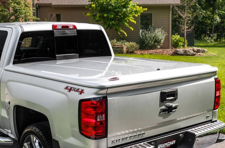 Undercover Lux Painted Hinged Tonneau Cover